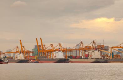 為什么越來越多的企業(yè)選擇代理報(bào)關(guān)公司呢？