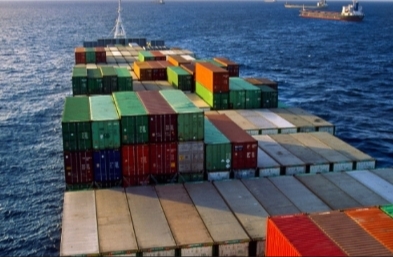 隨著科技的發(fā)展和國(guó)際貿(mào)易環(huán)境的變遷，進(jìn)口貨代行業(yè)需要不斷創(chuàng)新